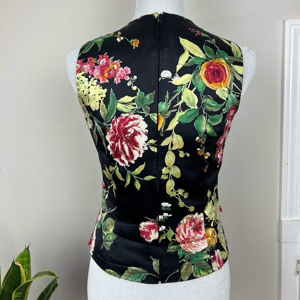 KAY UNGER Silk Sleeveless Beaded Embellished Black Floral Top - Picture 8 of 10